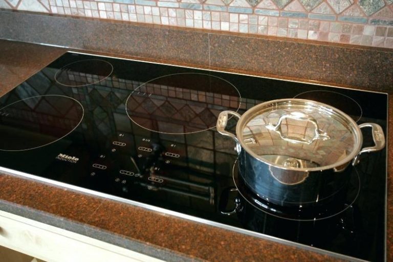 Bảo hành bếp điện từ Miele liệt nút phím ấn – Giải pháp hiệu quả và an toàn cho gia đình