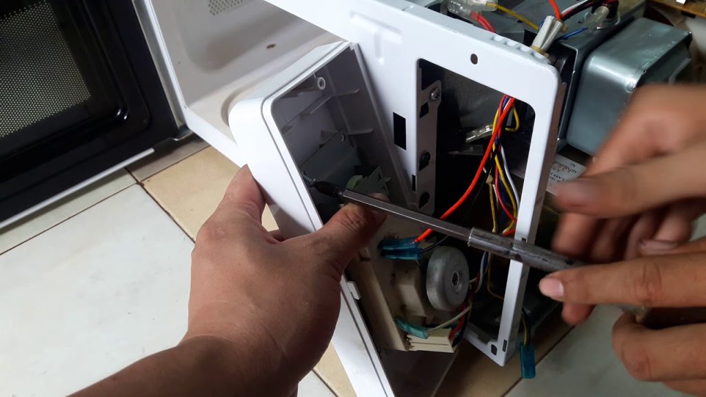 Địa chỉ sửa chữa lò vi sóng uy tín - Giải pháp tối ưu cho ngôi nhà của bạn