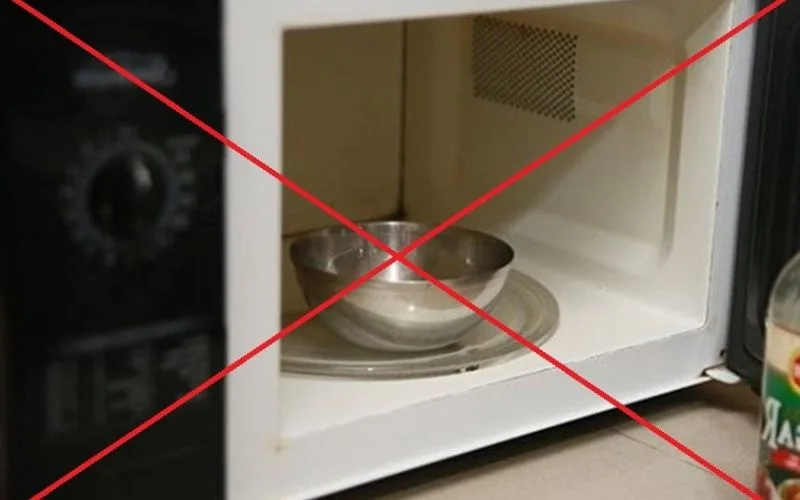 Lò vi sóng không quay – Nguyên nhân, cách sửa chữa và lời khuyên hữu ích