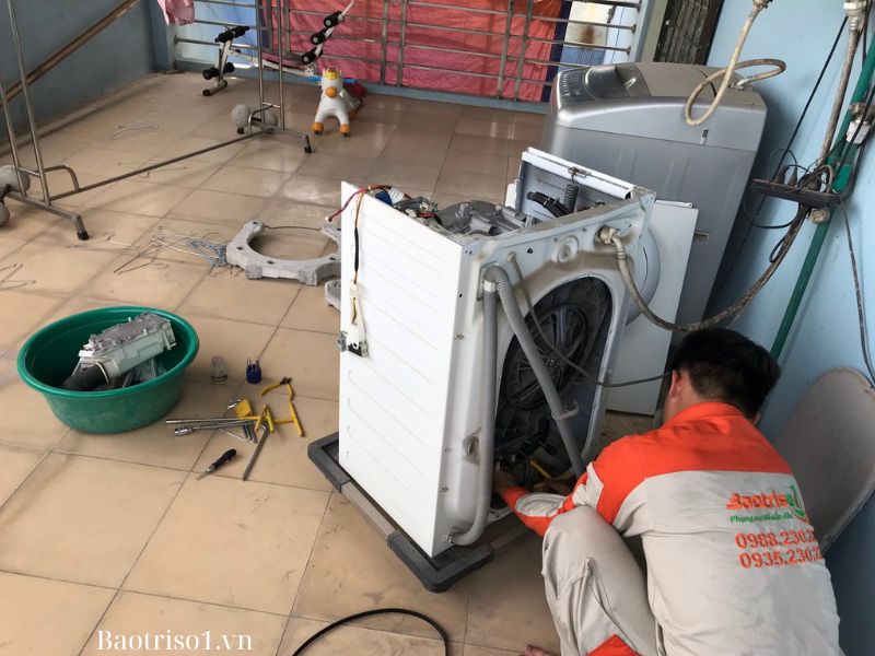 Lỗi E10 máy giặt Electrolux cửa ngang - Nguyên nhân, cách khắc phục và phòng tránh hiệu quả