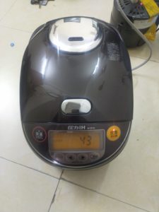 sửa nồi cơm điện nhật