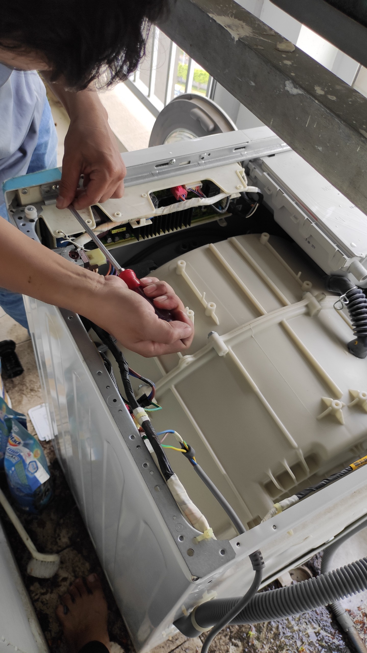 Sửa máy giặt Panasonic, National nội địa Nhật báo lỗi H65