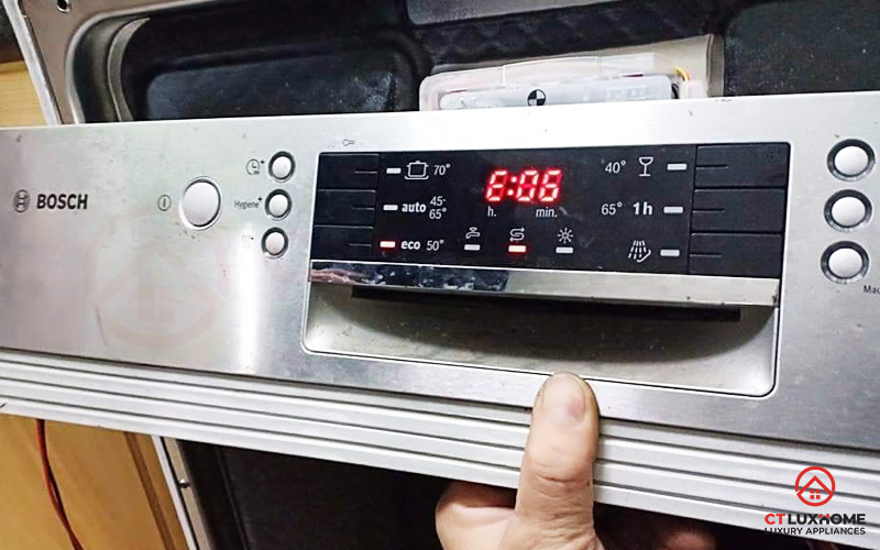 Sửa lỗi E81 E82 E83 E84 máy giặt Toshiba nội địa Nhật
