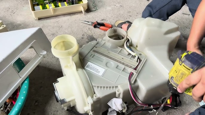 Khac Phuc Loi Eh1 Tim Hieu Va Xu Ly Hieu Qua Cac Ma Loi Tren May Giat Toshiba Noi Dia Nhat 67bc6933e4b46.jpg