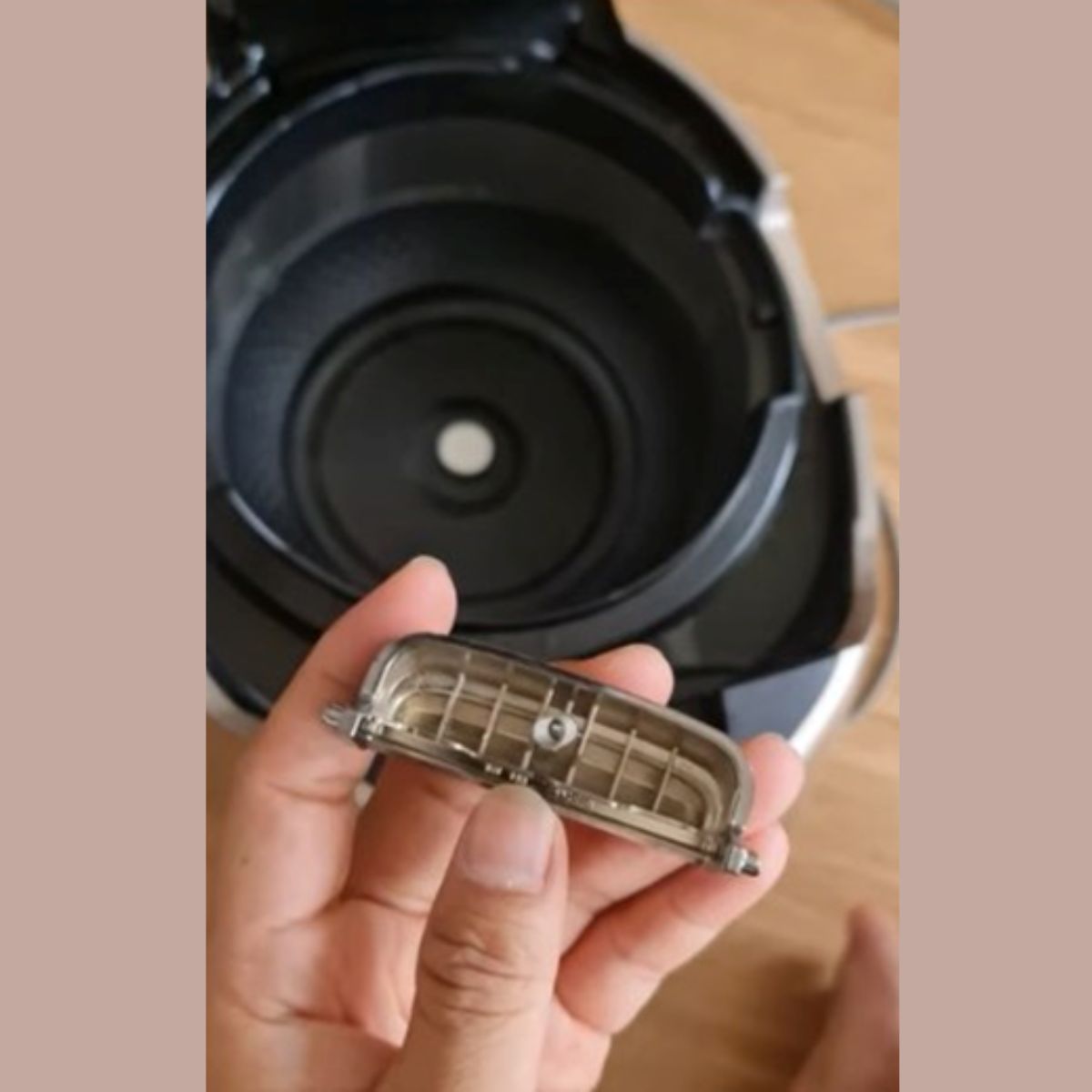 Sua Noi Com Dien Cuckoo Tai Nha Dich Vu Chuyen Nghiep An Toan Va Tien Loi Cho Gia Dinh Ban 696c404682bf9.jpg